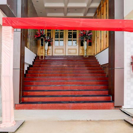 Super Townhouse Gls International Lucknow Exterior foto
