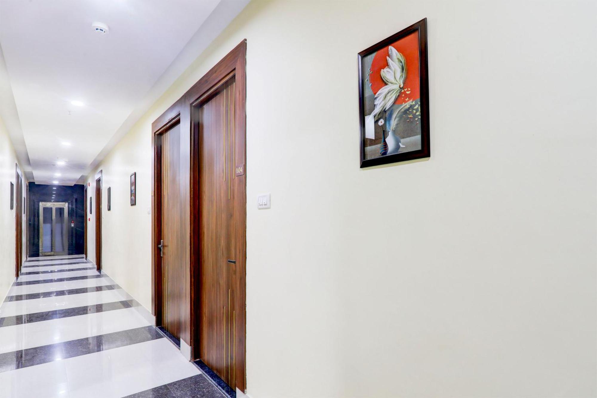 Super Townhouse Gls International Lucknow Exterior foto