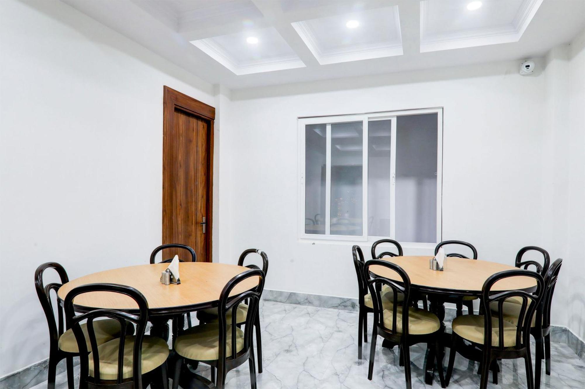Super Townhouse Gls International Lucknow Exterior foto