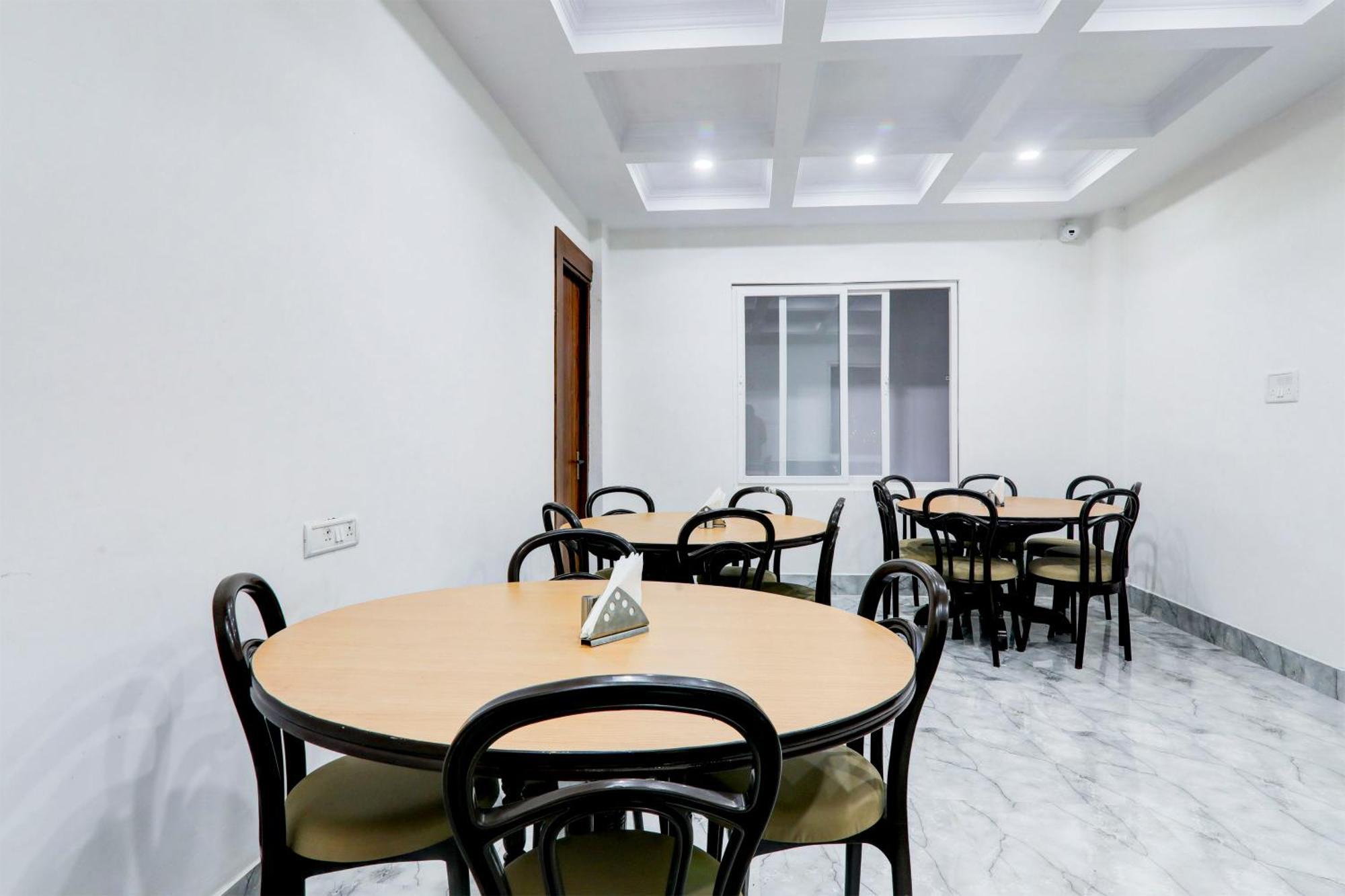 Super Townhouse Gls International Lucknow Exterior foto