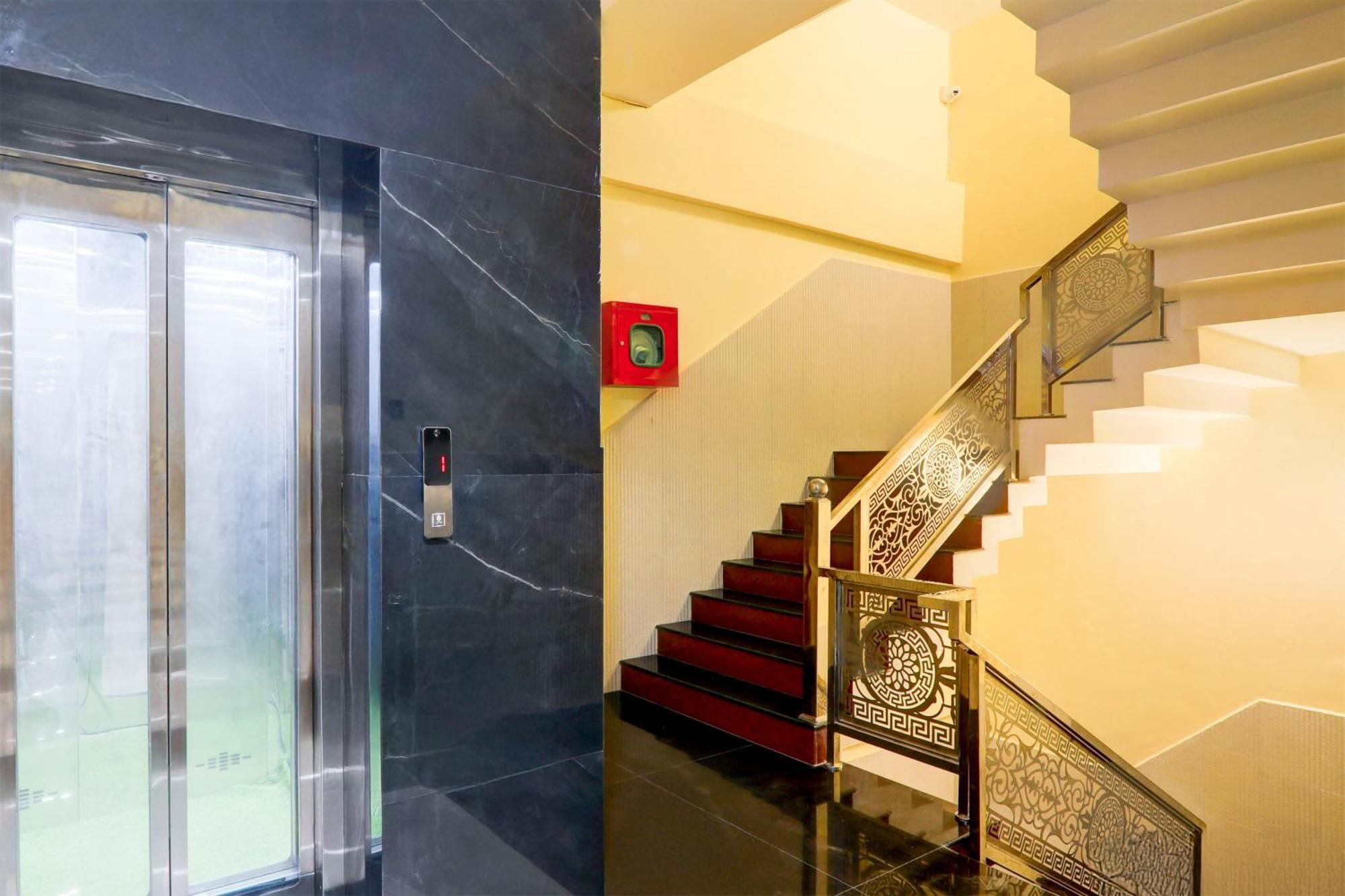 Super Townhouse Gls International Lucknow Exterior foto
